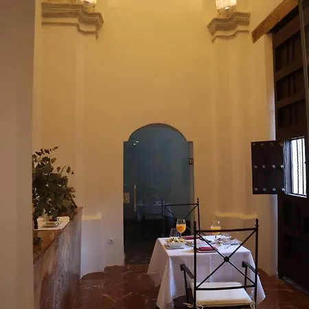 La Ermita - único Monumento De 2* Córdoba