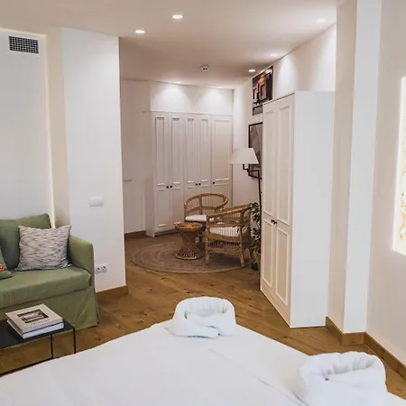 La Ermita - único Monumento De 2* Córdova